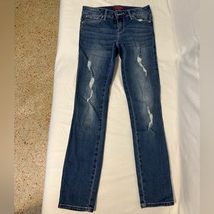 Fashion distressed guess jeans low rise